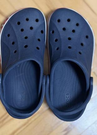 Шльопанці унісекс crocs темно-сині, розмір m4/w6