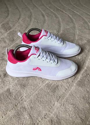 Жіночі спортивні кросівки crivit — легкість, комфорт і яскравий стиль! 👟❤️розмір 39