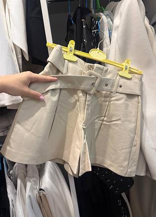 Шкіряні шорти zara xs нові