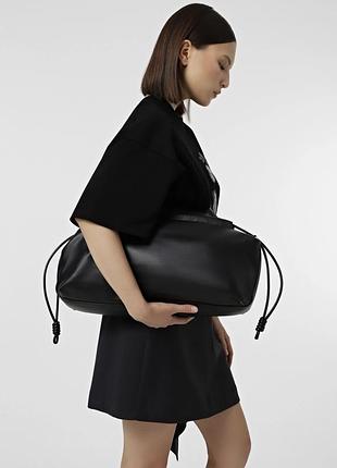 Сумка бренда genderless x intertop кожаная черная