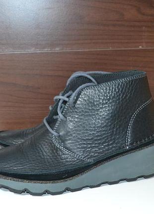 Clarks 39р ботинки на танкетке кожаные демисезон оригинал