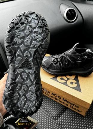 Кросівки унісекс nike acg mountain fly high black gore tex 9