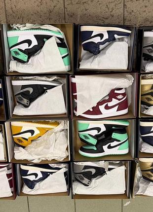 Кросівки унісекс nike jordan 1, білі з чорним та м'ятним, розміри 36-46