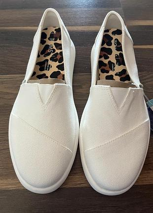 Сліпони білі toms 2
