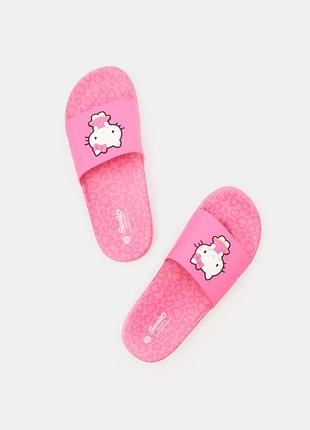 Шльопанці hello kitty 3