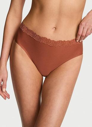 Гладкі трусики victoria's secret flex з мереживним оздобленням
