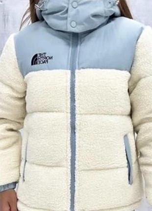 Куртка жіноча the north face дута, біла з блакитним