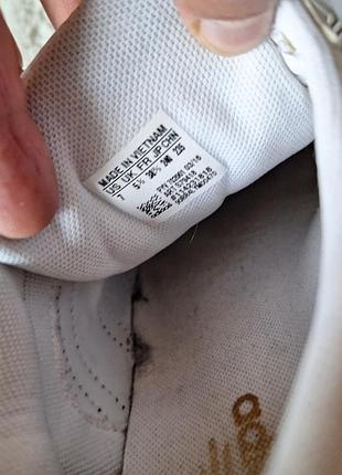 Кроссовки adidas 9