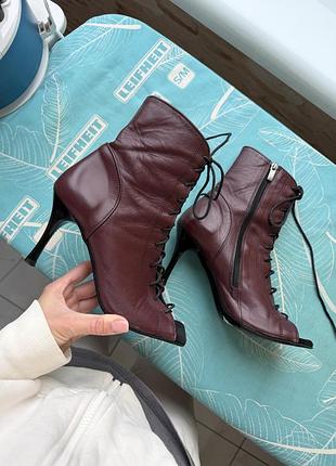 Туфлі для high heels