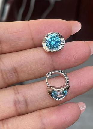 Серьги с голубыми фианитами из медицинского золота stainless steel