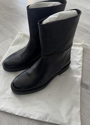 Чоботи жіночі massimo dutti чорні
