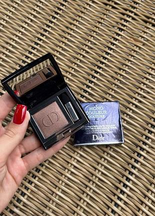 Тіні для повік dior mono couleur couture