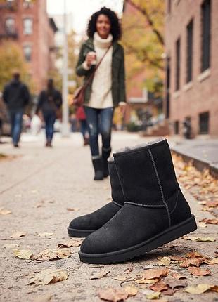 Уггі жіночі ugg чорні