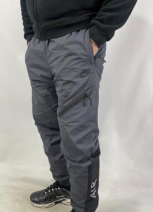 Спортивні штани чоловічі nike на флісі графітові плащівка m-3xl