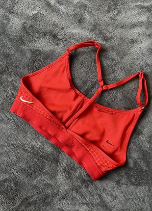 Топ nike dri-fit 4