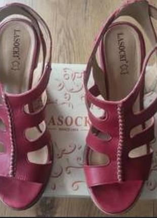 Босоніжки жіночі lasocki червоні, розмір 38