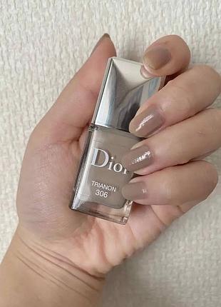 Dior лак для нігтів 2