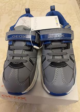 Кроссовки geox j.top fly 29р