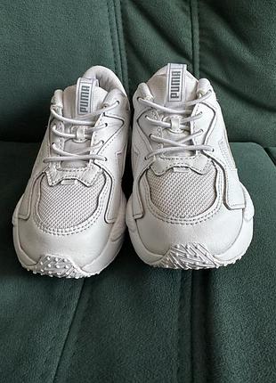 Кросівки унісекс puma білі