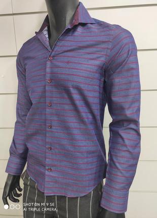Стильная мужская рубашка