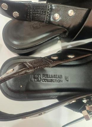 Туфлі жіночі pull&bear лофери слипбеки чорні 3