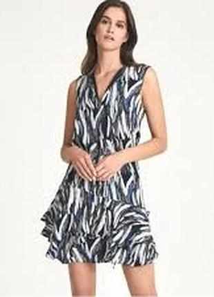 Фирменное твержее платье/ m- l/ brend reiss