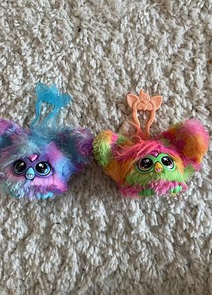 Інтерактивна іграшка брелок furby міні різнокольоровий