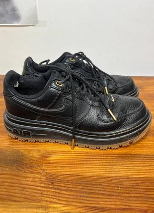 Nike air force 1 luxe шкіряні кросівки