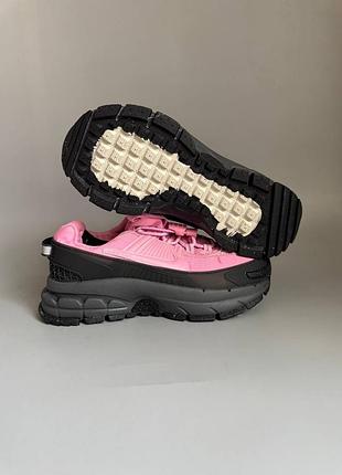 Уцінка кросівки nike zoom vomero roam black/pink