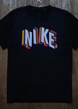 Черная мужская спортивная футболка nike pro combat размер l