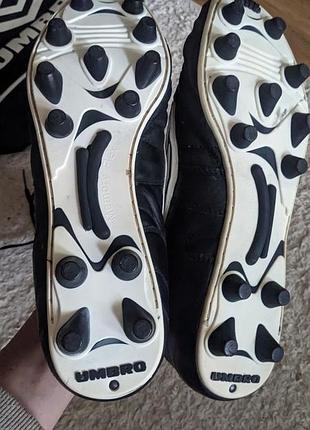 Бутсы сороконожки umbro 2