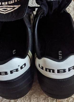 Бутсы сороконожки umbro 3