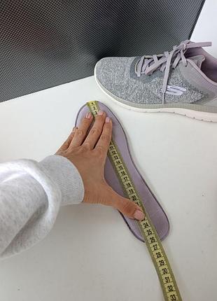 Женские кроссовки skechers 5
