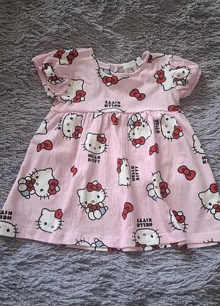 Милое розовое платье с принтом hello kitty