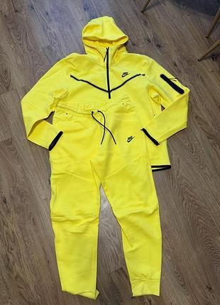 Костюм nike tech fleece