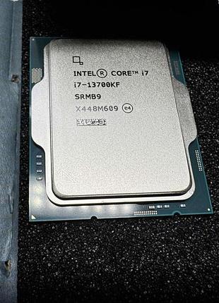 Процессор intel core i7-13700kf (bx8071513700kf) новый!