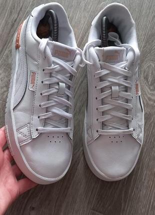 Женские кроссовки puma