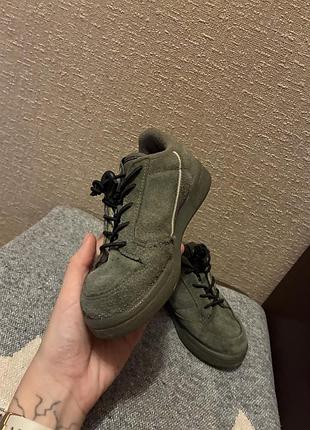 Кросівки adidas  дитячі 4