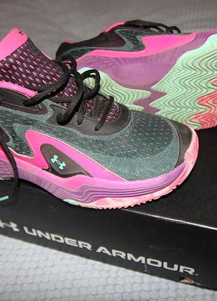 Оригінальні under armour ua spawn 7 mm. стан практично нових.