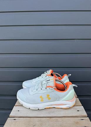 Кросівки  under armour hovr sonic se
