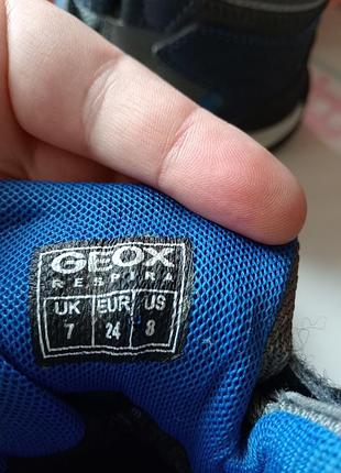 500грн,24 размер,geox 5