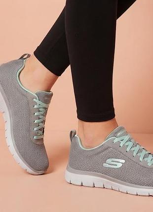Легкі жіночі кросівки skechers lite-weight (memory foam)
