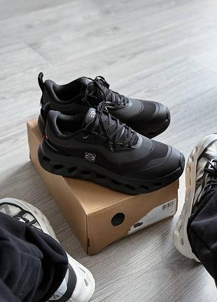 On cloudtilt x loewe all black 5
