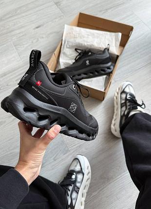 On cloudtilt x loewe all black 4