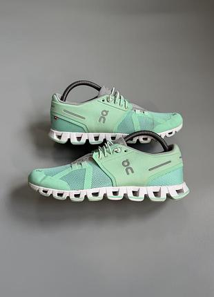 On cloud running 5  39(24.5cm) cloudnova cloudmonster 3