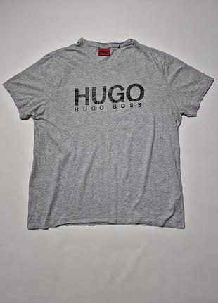 Сіра футболка hugo boss з великим логотипом розмір xl