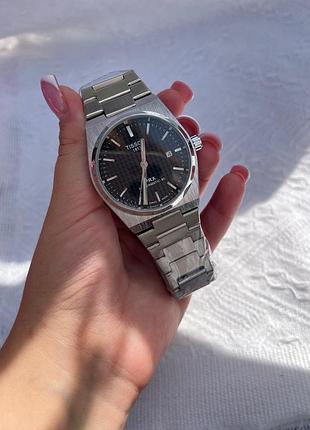 Мужские часы tissot prx powermatic 80 40 мм – автоматический механический, черный циферблат, сапфировое стекло, стальной браслет