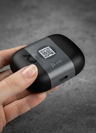 Poly voyager free 60 (или линейка free 60 / free 60+ с поддержкой apple iphone / ipad).