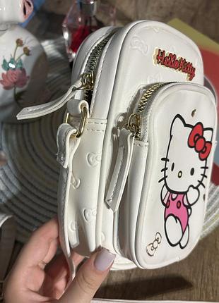 Сумочка hello kitty, влазить телефон 2