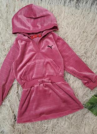 Дитяче велюрове плаття-худі з капюшоном бренду puma